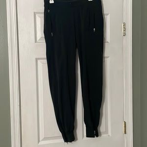 Oiselle joggers, size 8, black